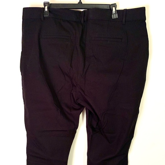 NWT gap pants - Picture 2 of 3